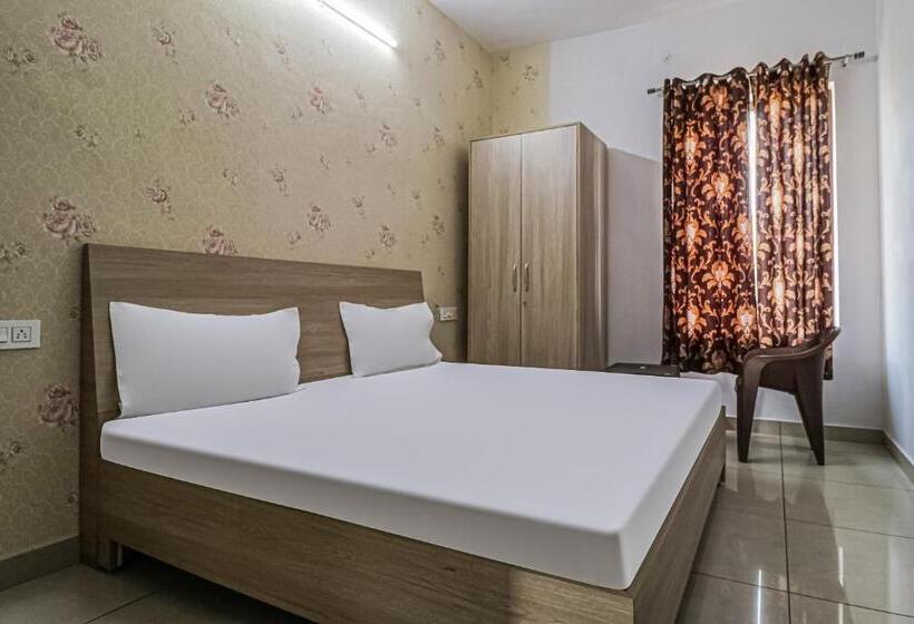 هتل Oyo 82616 Prime Property