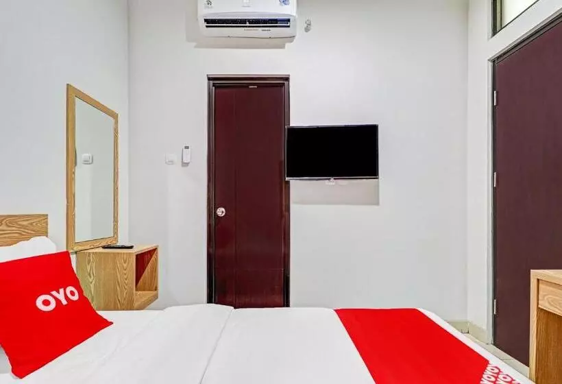 Hotelli Oyo 90688 Marta Residence