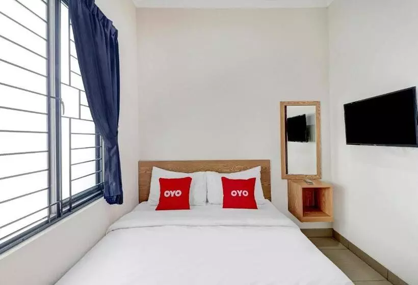 Hotelli Oyo 90688 Marta Residence