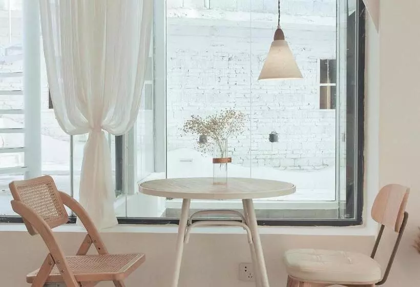 Hotelli Ruoli Yangshuo