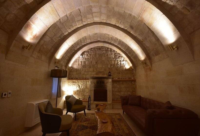 هتل Sedirli Konak