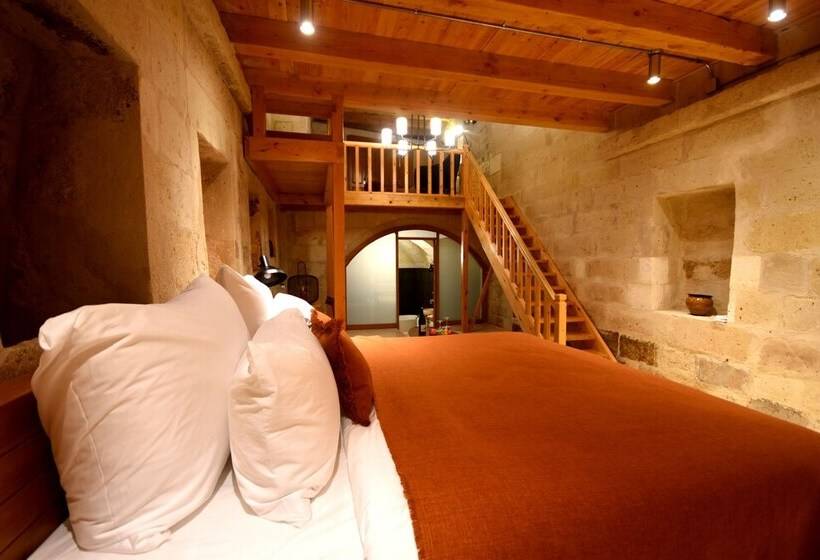 هتل Sedirli Konak