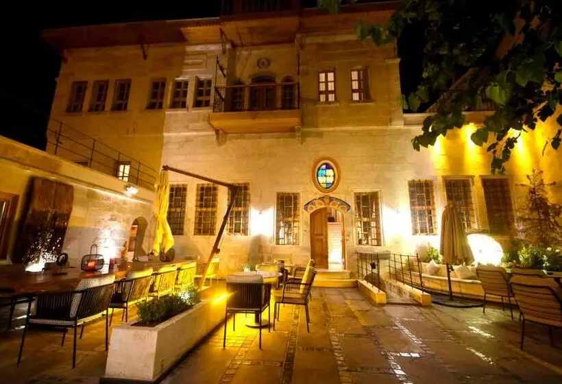 Hotelli Sedirli Konak