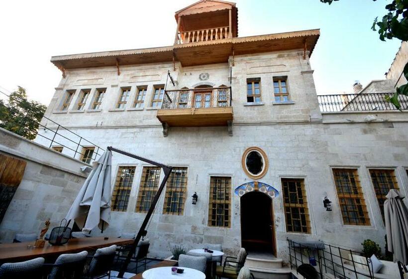 هتل Sedirli Konak