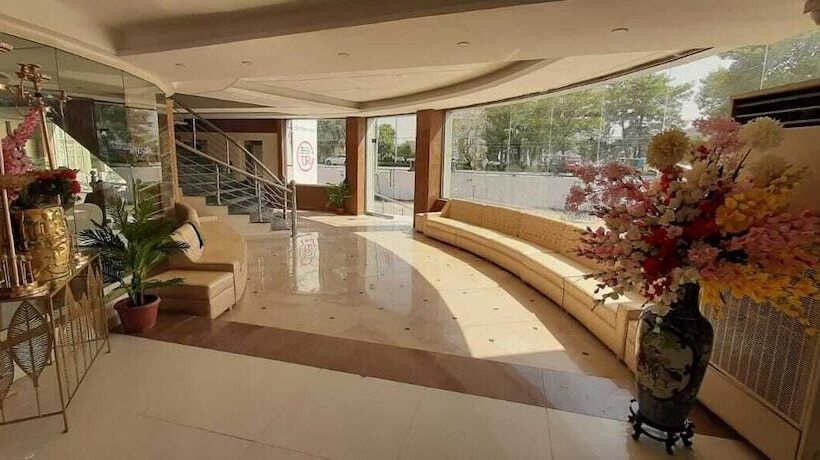 هتل Usmania Restaurant And Civic