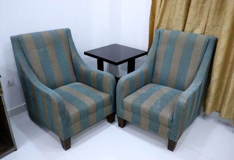 هتل Usmania Restaurant And Civic