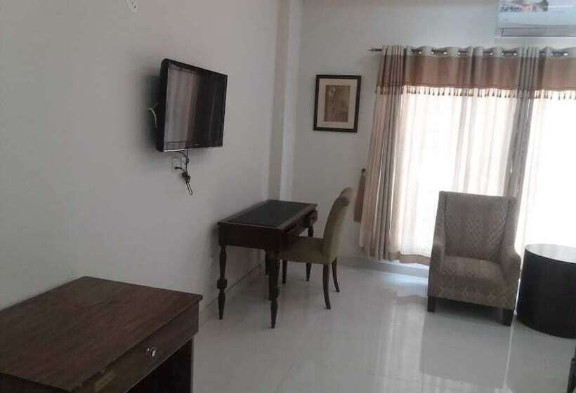 هتل Usmania Restaurant And Civic