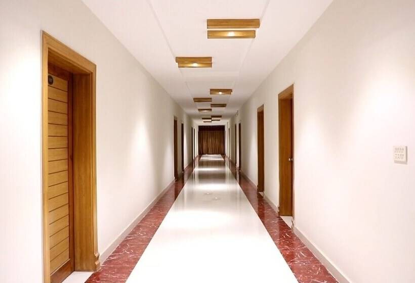 هتل Usmania Restaurant And Civic