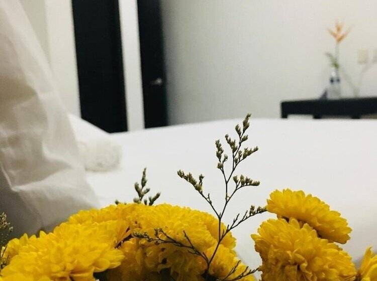 פנסיון Room In Guest Room Private Room With King Size Bed