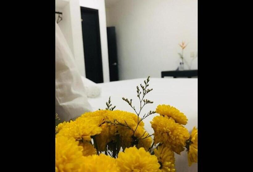 פנסיון Room In Guest Room Private Room With King Size Bed