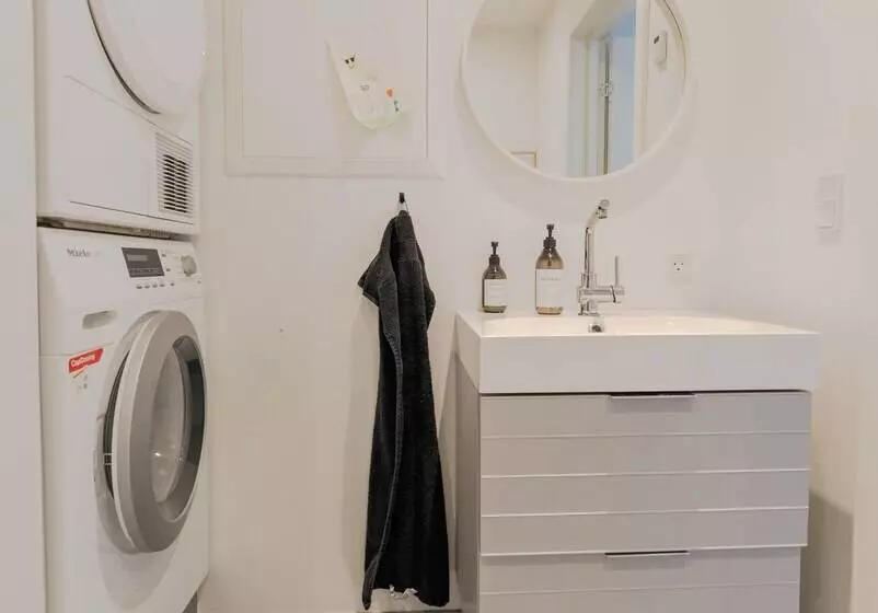 Sea & City View   Luxurious   Hiking