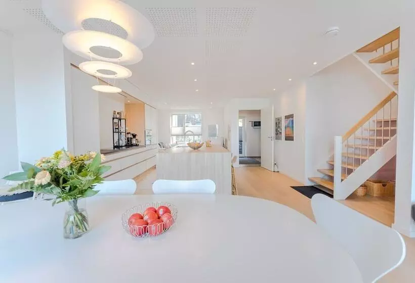 Sea & City View   Luxurious   Hiking