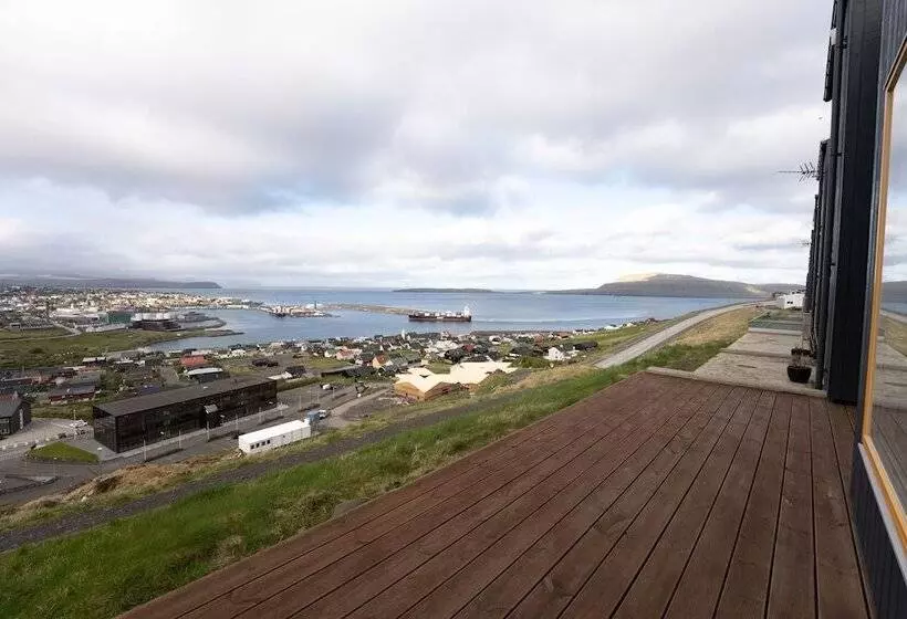 Sea & City View   Luxurious   Hiking