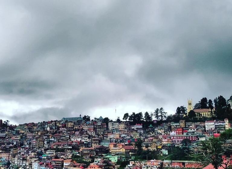 مبيت وإفطار Shimla Pines Homestay