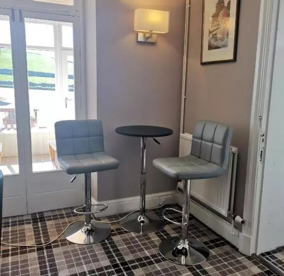 Hotelli Newton House