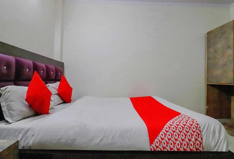 בית מלון כפרי Oyo 81563  M G H