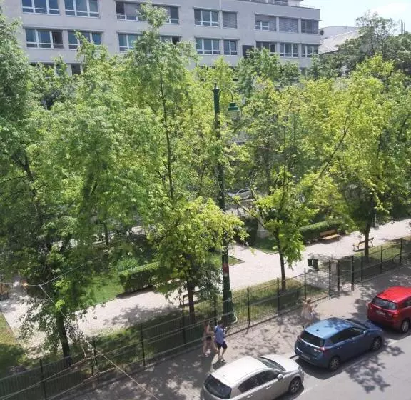 ペンション Wesselényi Rooms Near Gozsdu Udvar