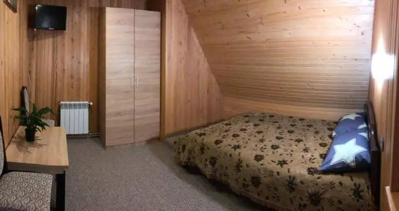 Majatalo карпатська ніч