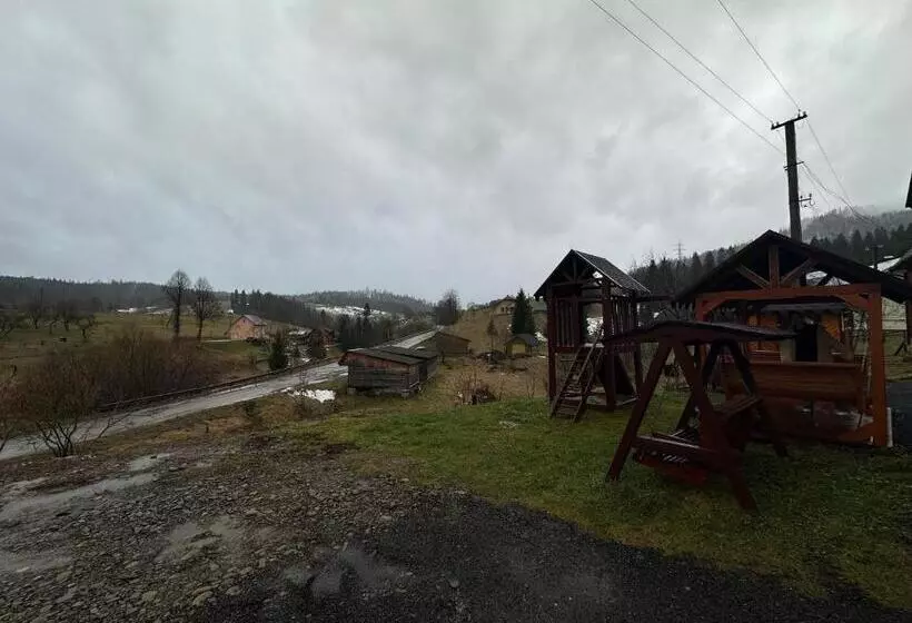 Majatalo карпатська ніч