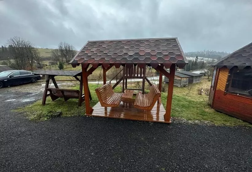 Majatalo карпатська ніч