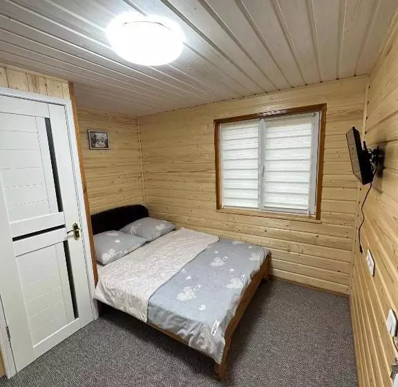 Majatalo карпатська ніч