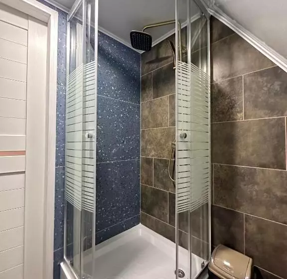 Majatalo карпатська ніч