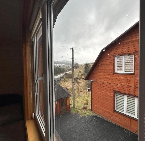 Pensionat карпатська ніч