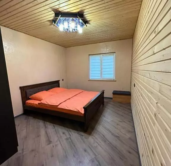 Majatalo карпатська ніч