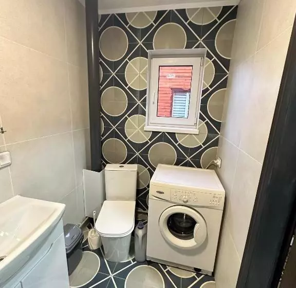 Majatalo карпатська ніч