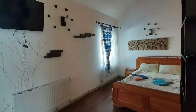 Retkeilymaja готель колиба колорит