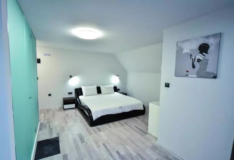 هتل стаи за гости десита