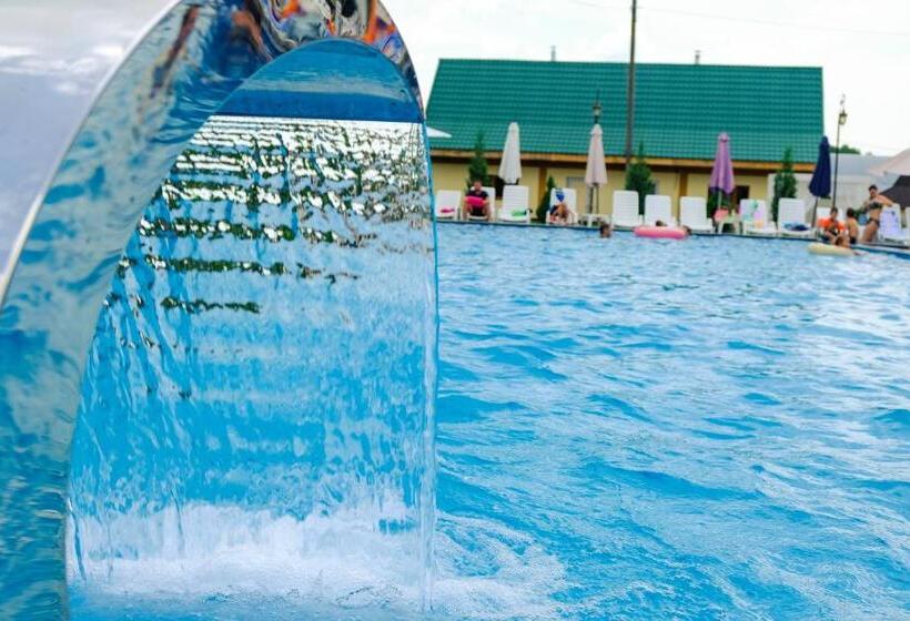 Otel оздоровчий комплекс гайки заїзд провулок сухий яр 12