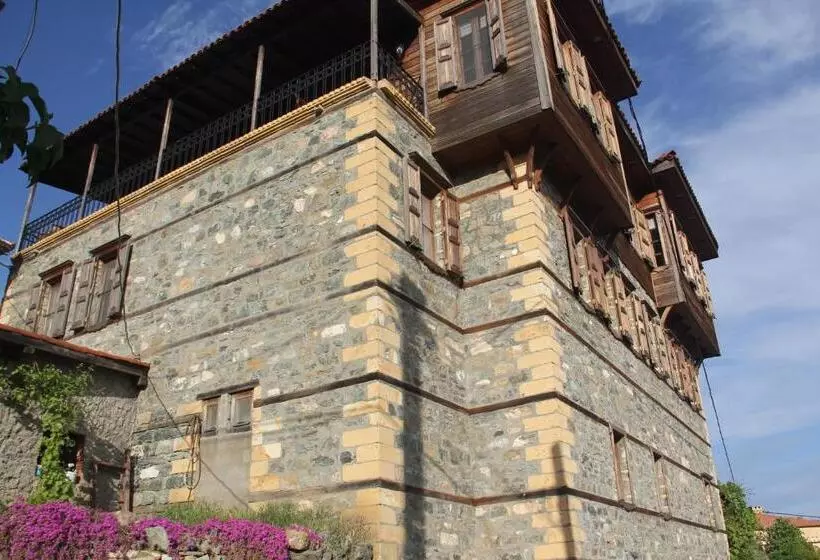 Hotelli Altın çeşmeli Konak