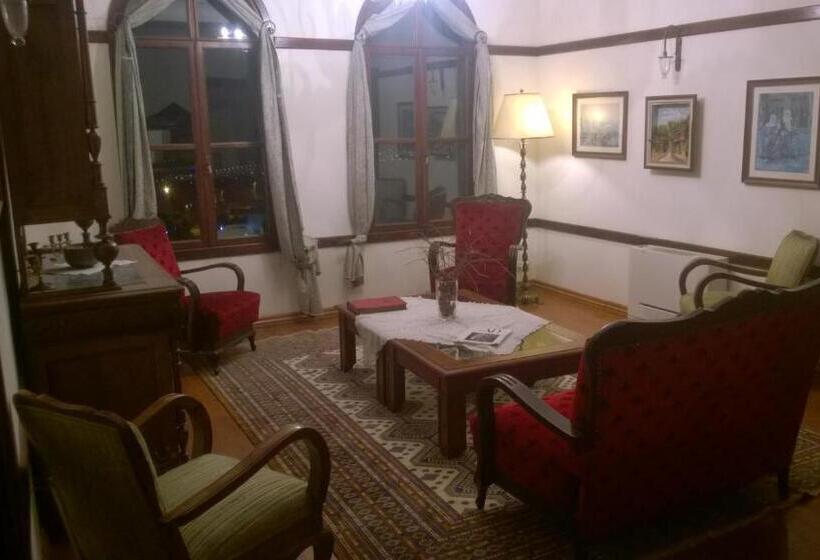 هتل Altın çeşmeli Konak