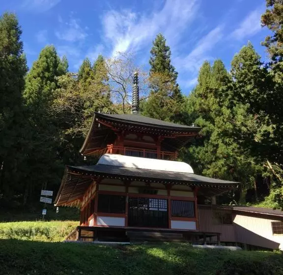 Majatalo ゲストハウス蘖  ひこばえ