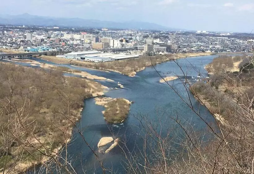Majatalo ゲストハウス蘖  ひこばえ