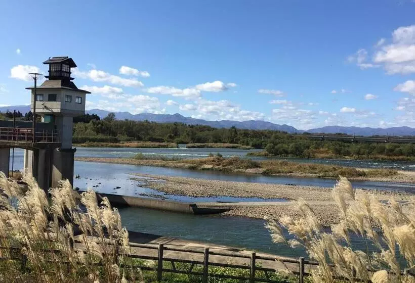 Majatalo ゲストハウス蘖  ひこばえ