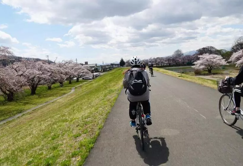 Majatalo ゲストハウス蘖  ひこばえ