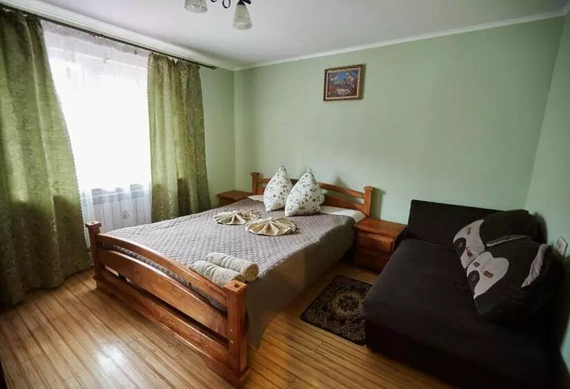 Majatalo захід сонця