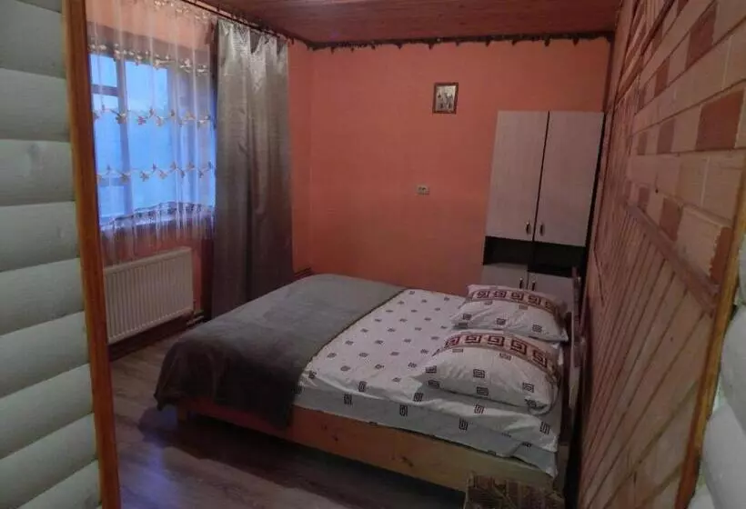 Majatalo відпочинок у євгена та оксани