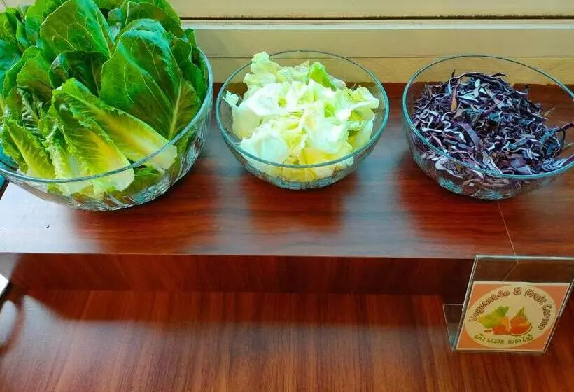 The Charlotte Smart Hotel Lopburi