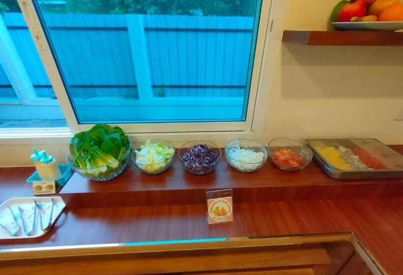 The Charlotte Smart Hotel Lopburi