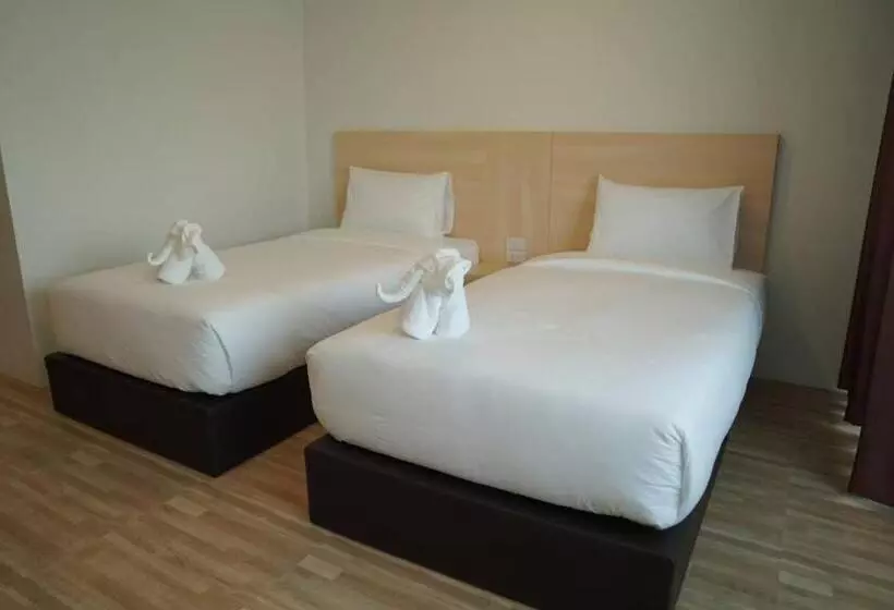 The Charlotte Smart Hotel Lopburi