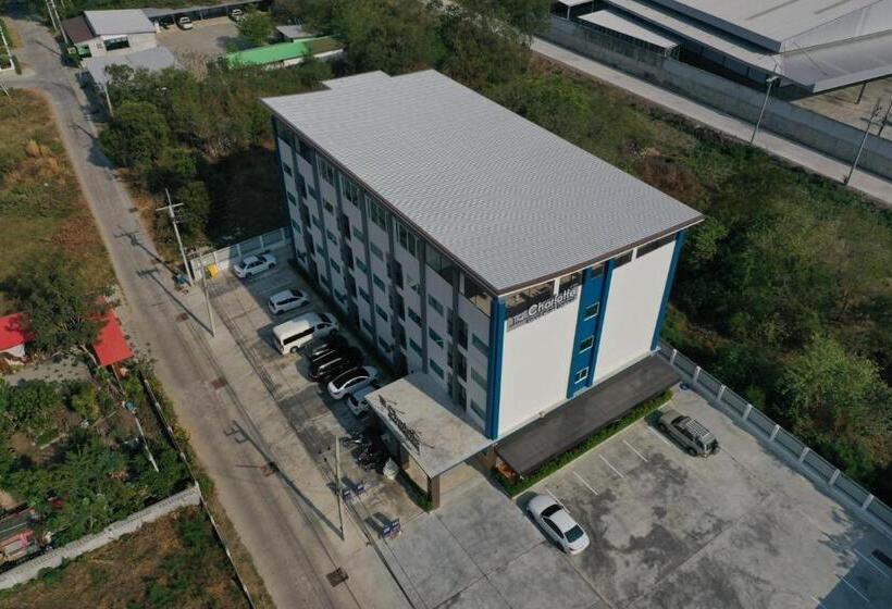 The Charlotte Smart Hotel Lopburi