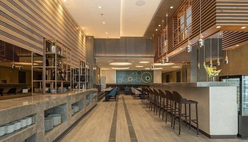 Bayfront Hotel Cebu Capitol Site