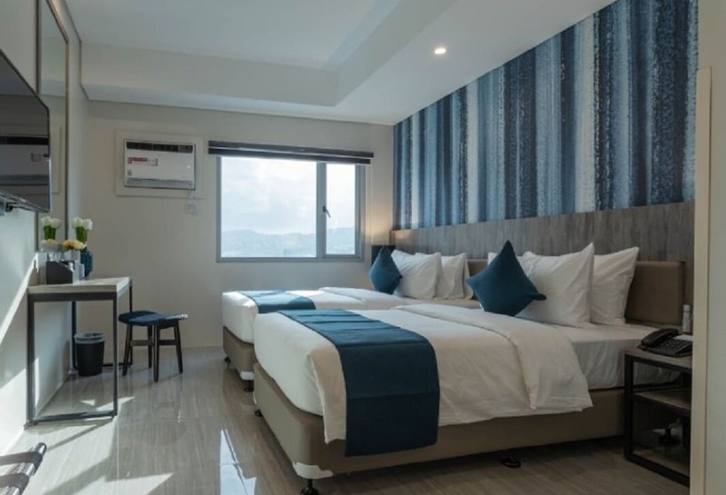 Bayfront Hotel Cebu Capitol Site