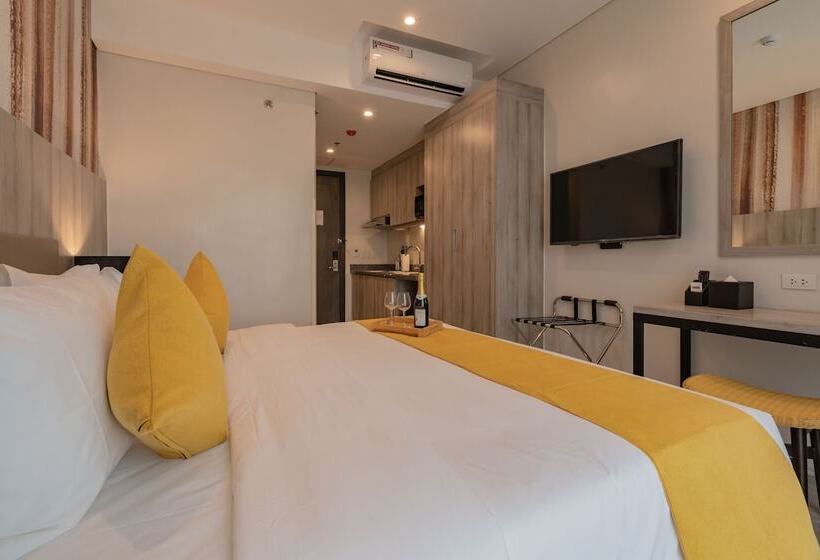 Bayfront Hotel Cebu Capitol Site