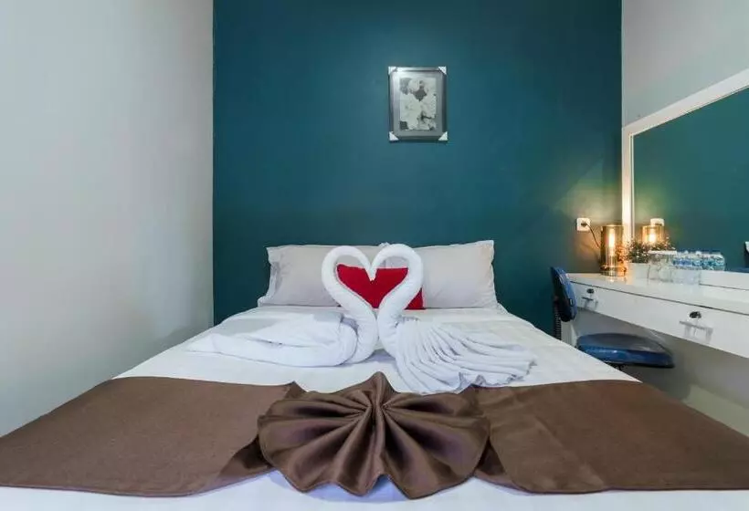 Hotelli Fast Hous Syariah Bogor Mitra Reddoorz