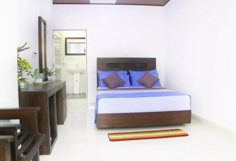 Hotelli Punsisi Resort   Adam S Peak