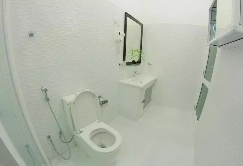 Hotelli Punsisi Resort   Adam S Peak